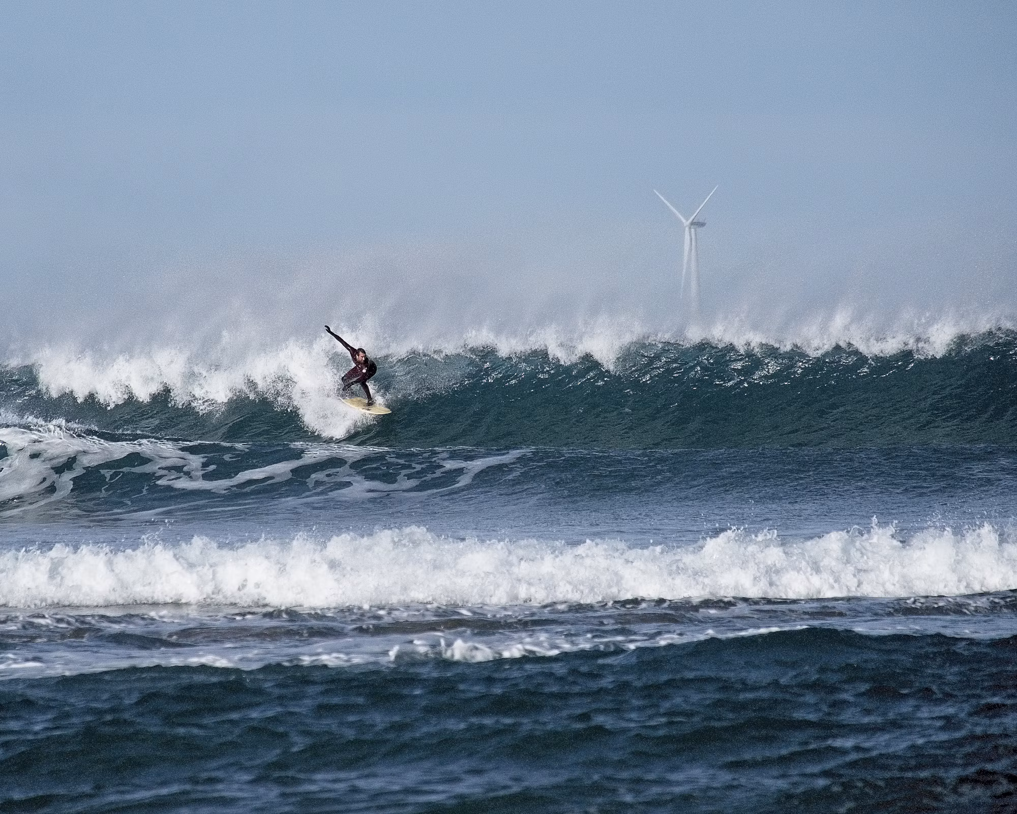 Exploring Surfing Styles: A Journey Through the Waves